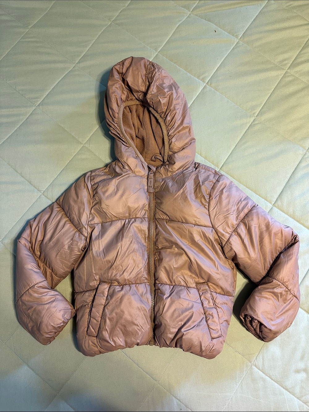 Old Navy Girls' Hooded Puffer Jacket in Dusty Rose
